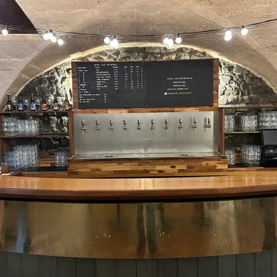 Brewpub Dark Lab — vue 1, restaurant à Saint-Ours-les-Roches (Puy-de-Dôme)