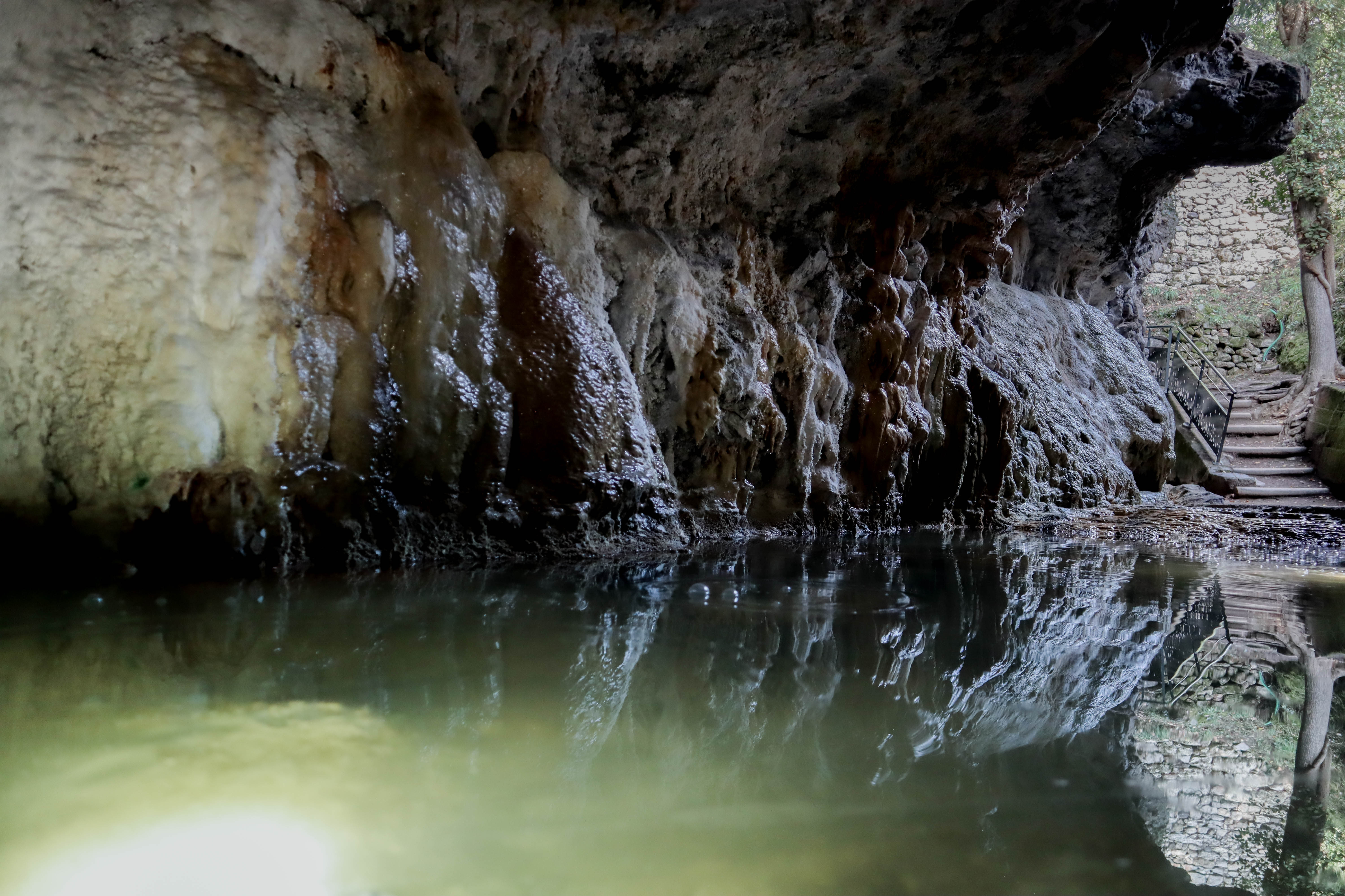 Photo 4 de Les Grottes du Cornadore