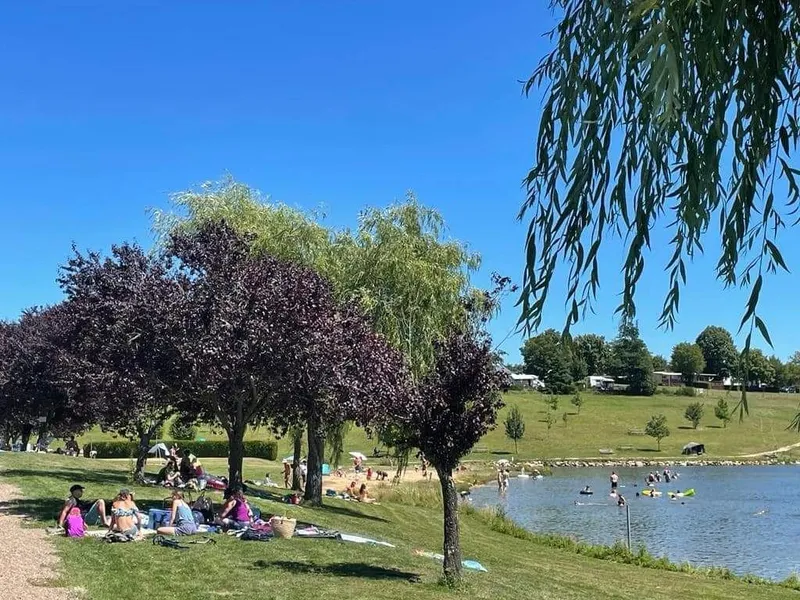 Plan d'eau de Servant, activité à Servant dans le Puy-de-Dôme